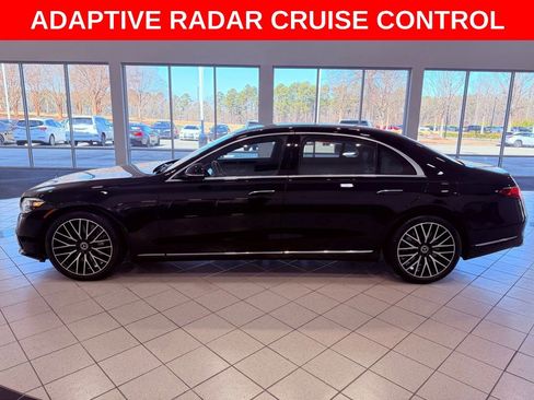 Used 2021 Mercedes-Benz S 580 4MATIC Sedan image 4