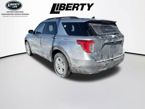 Used 2023 Ford Explorer XLT w/ Equipment Group 202A image 6