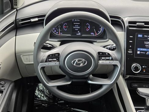 Used 2022 Hyundai Tucson SEL FWD image 14