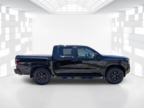 Certified 2022 Nissan Frontier SV AWD/4WD image 8