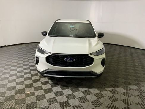 New 2026 Ford Escape ST-Line w/ Tech Pack #1 AWD/4WD image 2