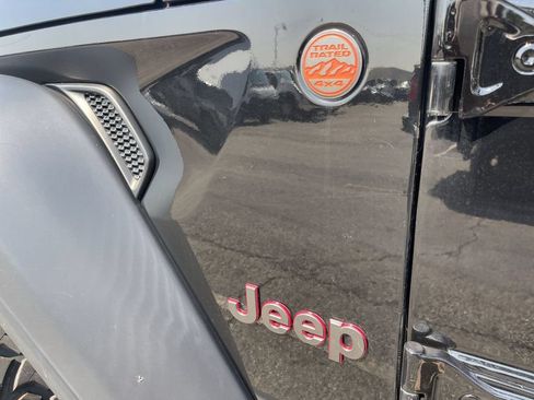 Used 2019 Jeep Wrangler Unlimited Sport S AWD/4WD image 13