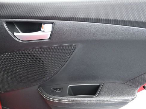 Used 2016 Hyundai Veloster Turbo w/ Option Group 04 image 37