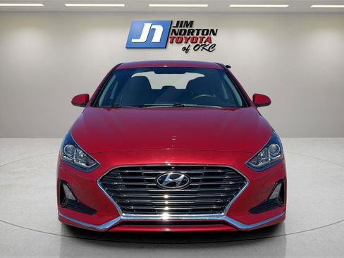 Used 2018 Hyundai Sonata SE image 2
