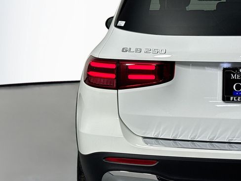 Certified 2026 Mercedes-Benz GLB 250 image 16