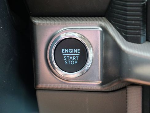 Certified 2024 Ford F150 Platinum w/ Equipment Group 703A Plus AWD/4WD image 31