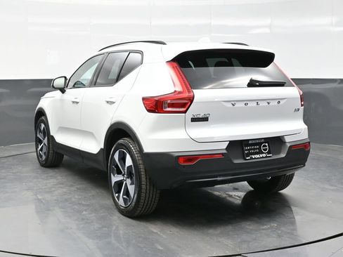 Certified 2026 Volvo XC40 B5 Plus w/ Protection Package Premier AWD/4WD image 5