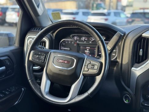 Used 2022 GMC Sierra 2500 SLT w/ SLT Premium Package image 13