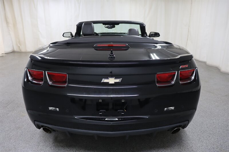 Used 2011 Chevrolet Camaro SS w/ RS Package RWD image 5