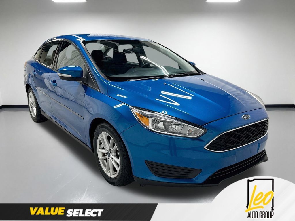 Used 2015 Ford Focus SE FWD image 5