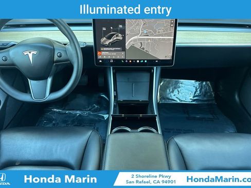 Used 2020 Tesla Model 3 Standard Range Plus image 17