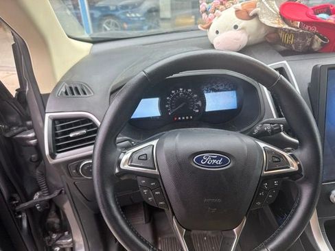 Used 2024 Ford Edge SEL w/ Convenience Package AWD/4WD image 9