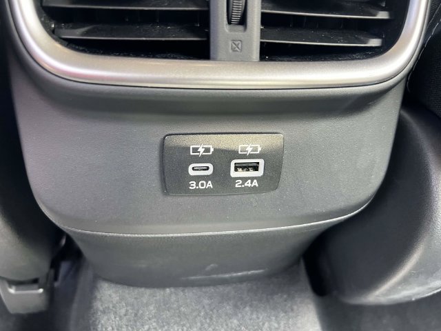 Used 2025 Subaru Legacy Premium AWD/4WD image 20