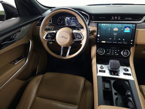 Used 2023 Jaguar F-PACE S image 19