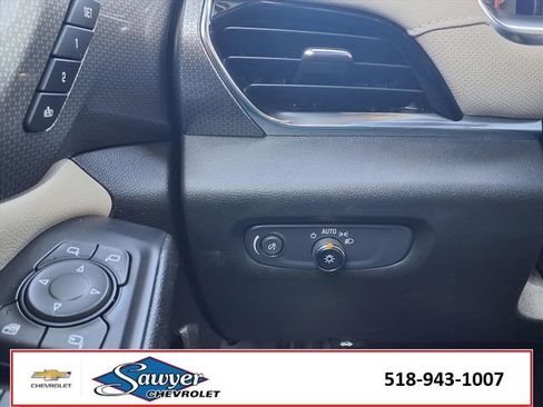 Certified 2023 Chevrolet Traverse Premier w/ LPO, Floor Liner Package image 19