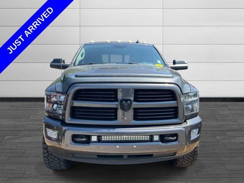 Used 2017 RAM 2500 Big Horn w/ Sport Appearance Group AWD/4WD image 7