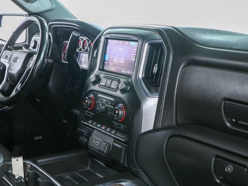 Used 2020 Chevrolet Silverado 1500 LT Trail Boss AWD/4WD image 27