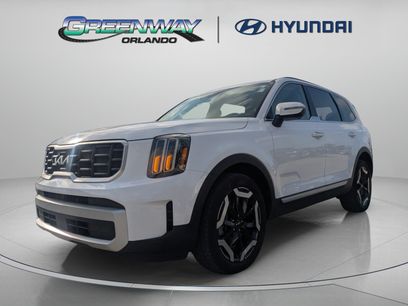 Used 2024 Kia Telluride S w/ S Sunroof Package