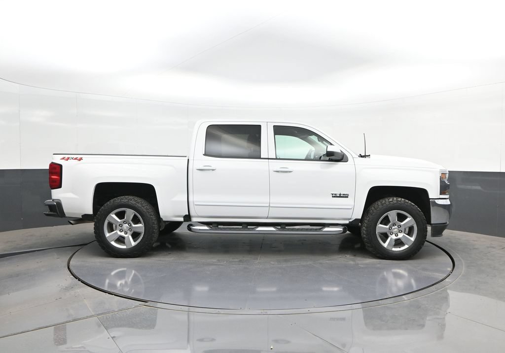 Used 2018 Chevrolet Silverado 1500 LT w/ Texas Edition AWD/4WD image 22