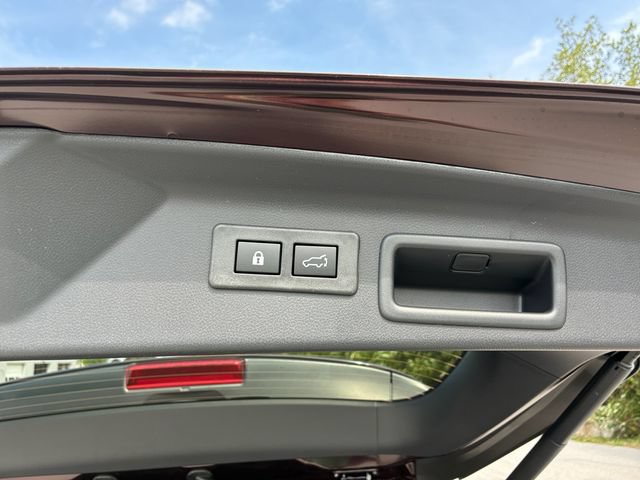 New 2026 Subaru Forester Touring AWD/4WD image 18