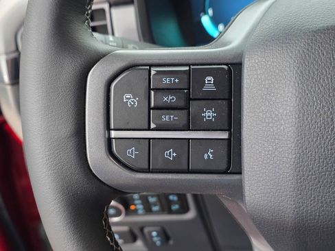 Used 2025 Ford F150 Lariat w/ Equipment Group 501A Mid image 21