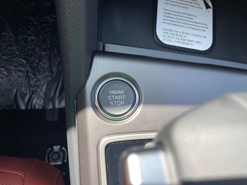New 2026 Kia Sportage SX AWD/4WD image 23