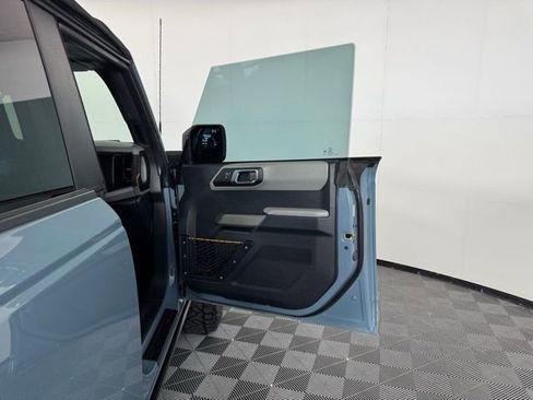 Used 2022 Ford Bronco Badlands image 26