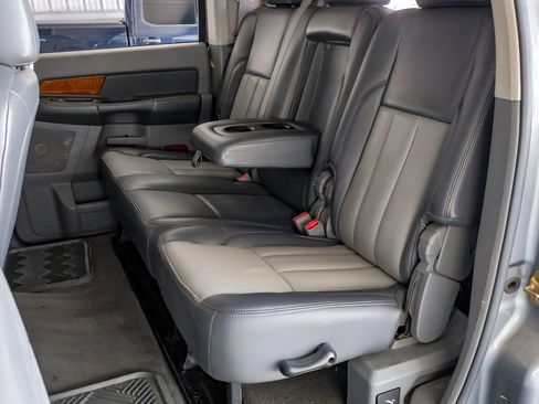 Used 2006 Dodge Ram 2500 Truck SLT image 37