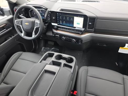 New 2026 Chevrolet Silverado 2500 LT w/ All Star Edition AWD/4WD image 26