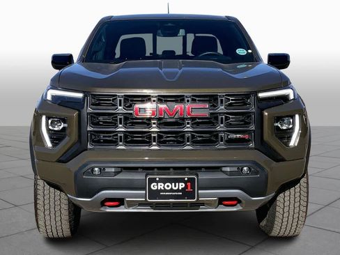 Used 2024 GMC Canyon AT4 image 3