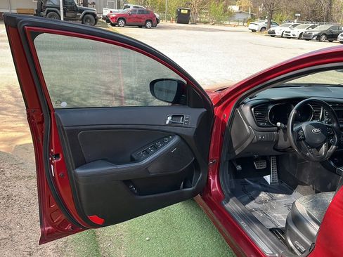 Used 2013 Kia Optima SX w/ Premium Touring Pkg image 15