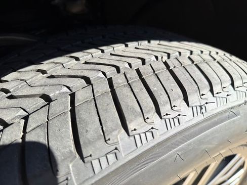 New 2026 Chevrolet Suburban Premier image 52