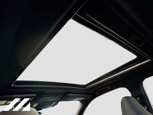 New 2026 Subaru Forester Premium AWD/4WD image 23