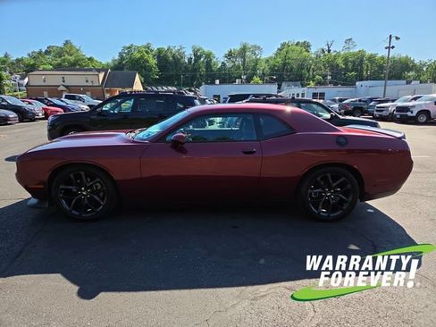Used 2022 Dodge Challenger GT w/ Plus Package RWD image 4