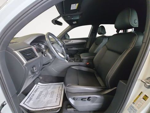 Used 2020 Volkswagen Atlas Cross Sport SE AWD/4WD image 11