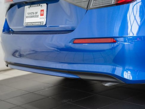Used 2023 Honda Civic LX image 7