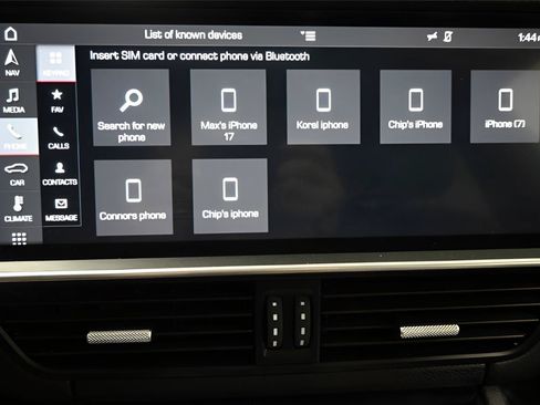 Used 2019 Porsche Cayenne AWD/4WD image 30