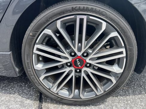 Certified 2023 Kia Forte GT w/ GT2 Package FWD image 9