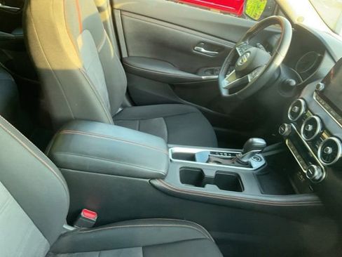 Used 2022 Nissan Sentra SR w/ Midnight Edition FWD image 3