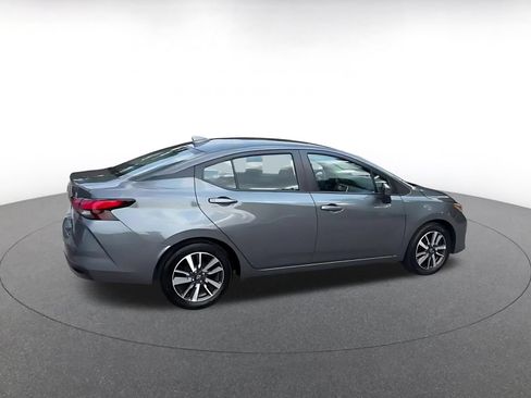 Used 2025 Nissan Versa SV FWD image 15