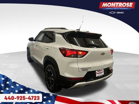 Used 2023 Chevrolet TrailBlazer LT image 3
