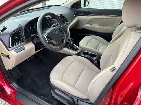 Used 2018 Hyundai Elantra SEL FWD image 13