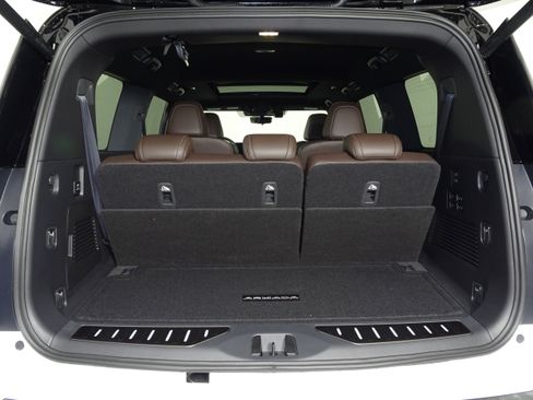 New 2026 Nissan Armada Platinum Reserve image 40