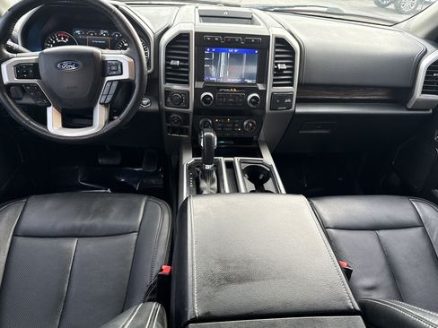 Certified 2019 Ford F150 Lariat w/ Equipment Group 502A Luxury image 17