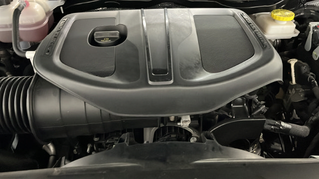 Used 2025 RAM 1500 Laramie w/ Sport Appearance Package AWD/4WD image 27