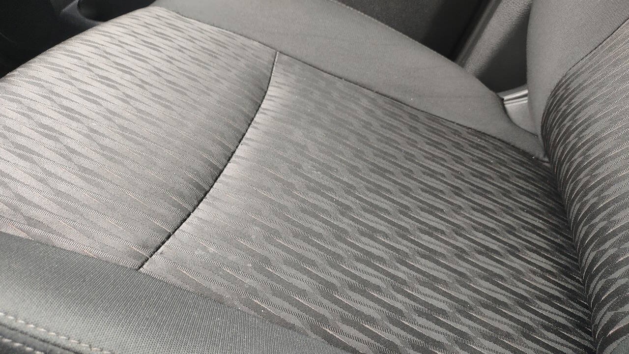 Used 2020 Nissan Rogue S FWD image 24
