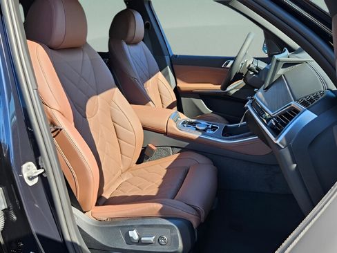 New 2026 BMW X5 xDrive50e w/ M Sport Package image 18