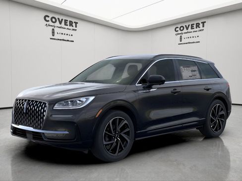 New 2025 Lincoln Corsair Grand Touring image 1