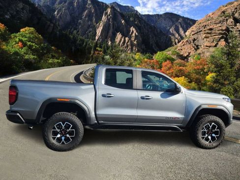 Used 2023 GMC Canyon AT4X AWD/4WD image 2