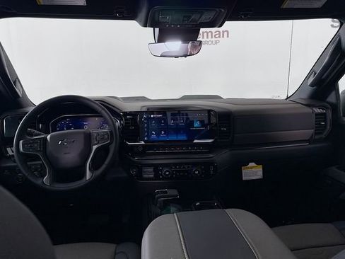 New 2026 Chevrolet Silverado 1500 ZR2 image 25